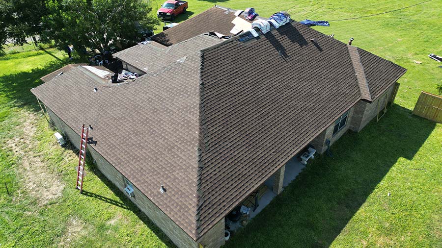 best roofing in la feria tx